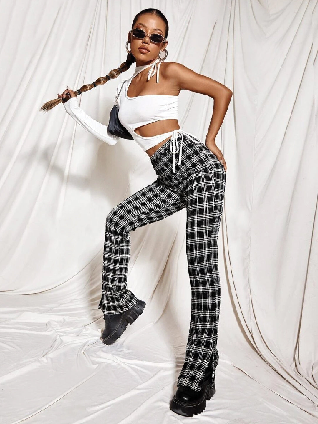 TANDUL Women Regular Fit Black Lycra Blend Trousers