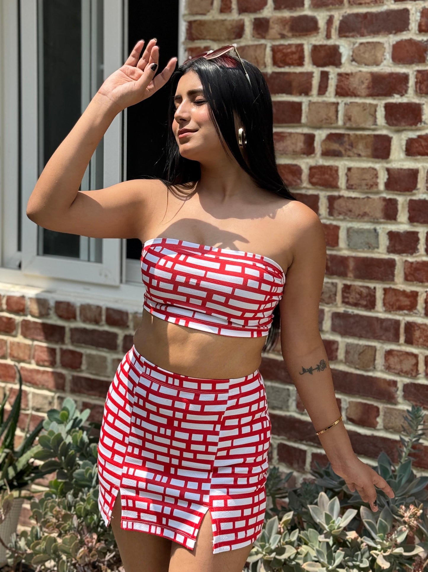 TANDUL Stunning Red and White Patterned Co-ord Set