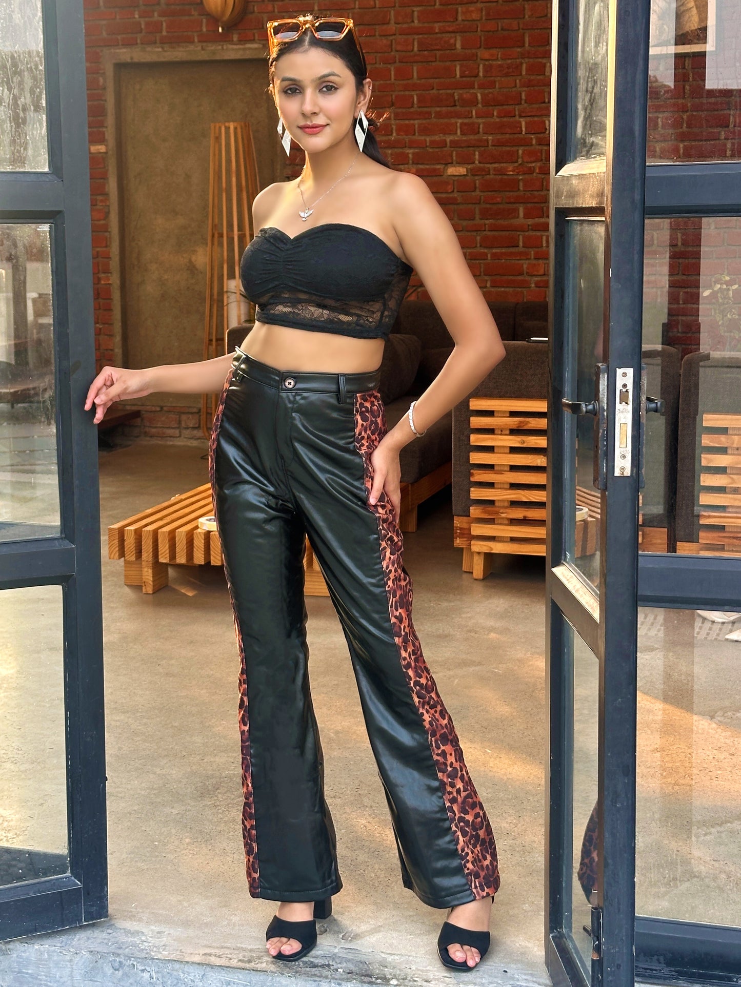 TANDUL Women Regular Fit Black Lycra Blend Trousers