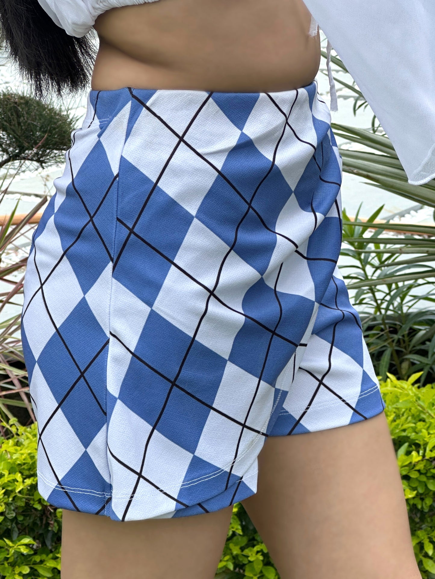 TANDUL Women Stylish Blue and White Argyle Patterned Shorts