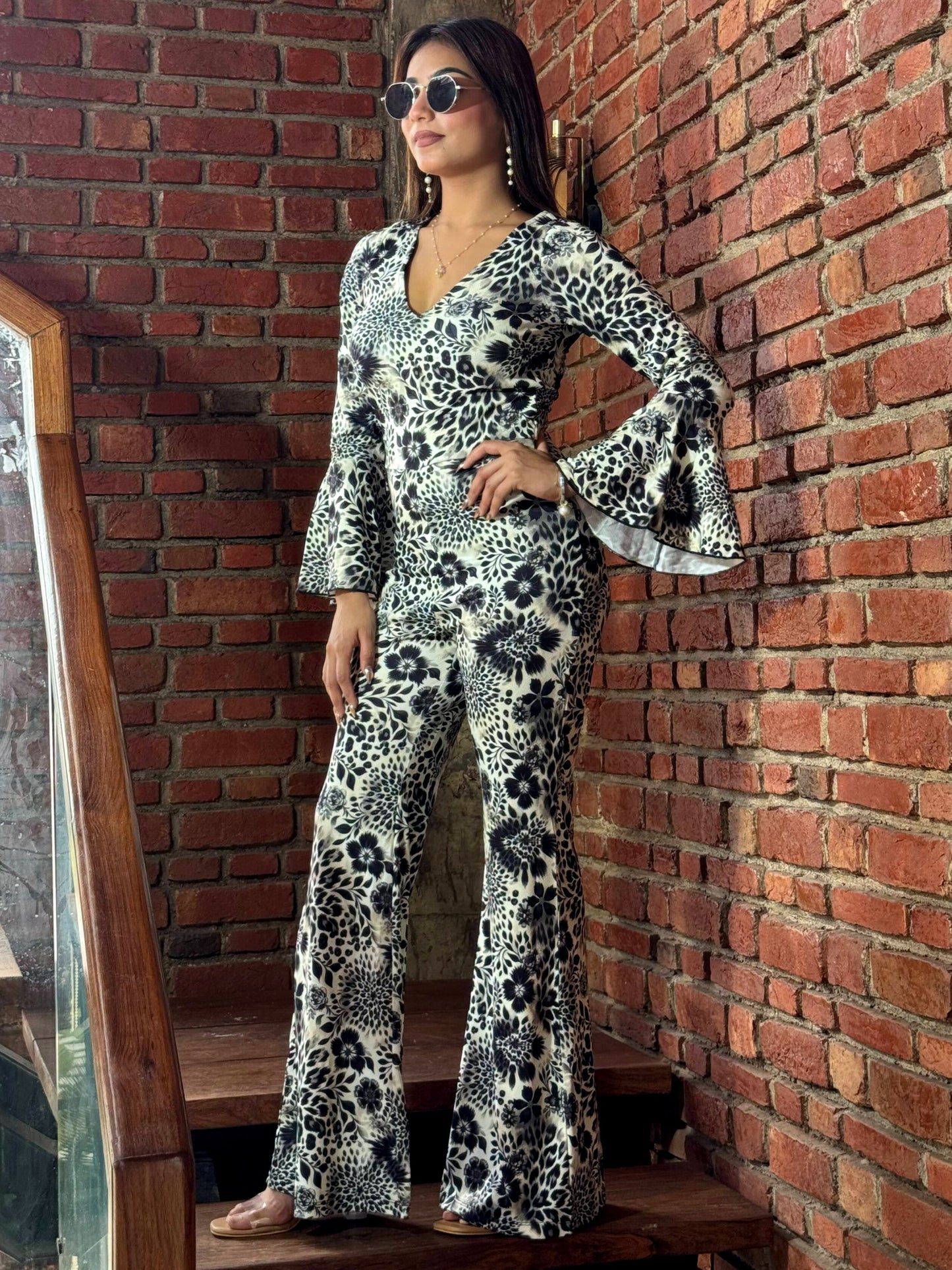 TANDUL Women Stunning Floral Printed Jumpsuit