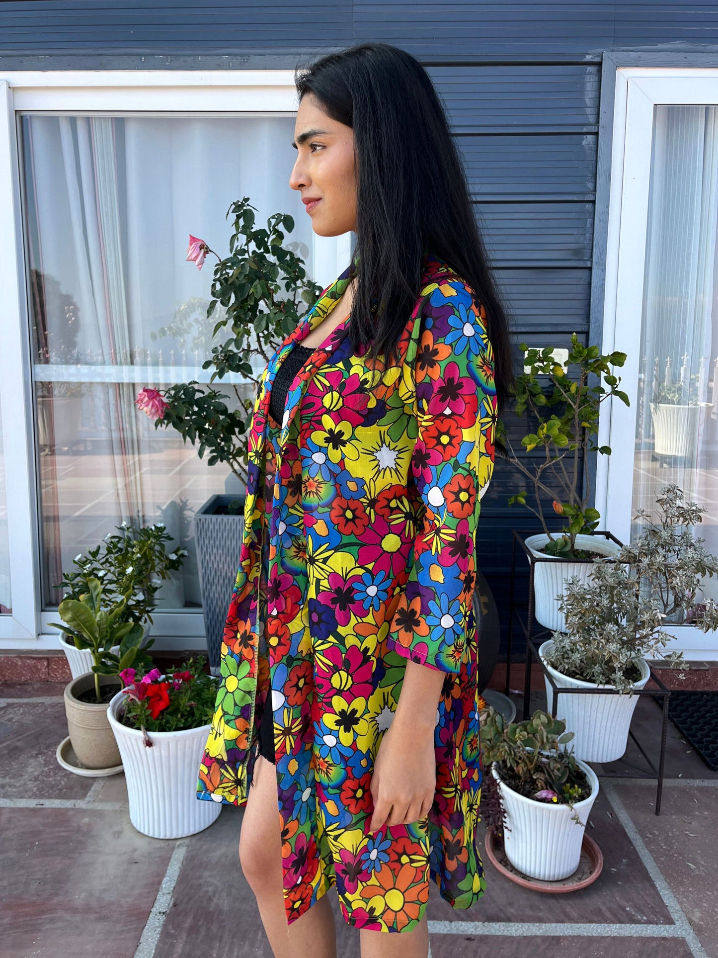 TANDUL Women Vibrant Multicolor Floral Printed Shrug