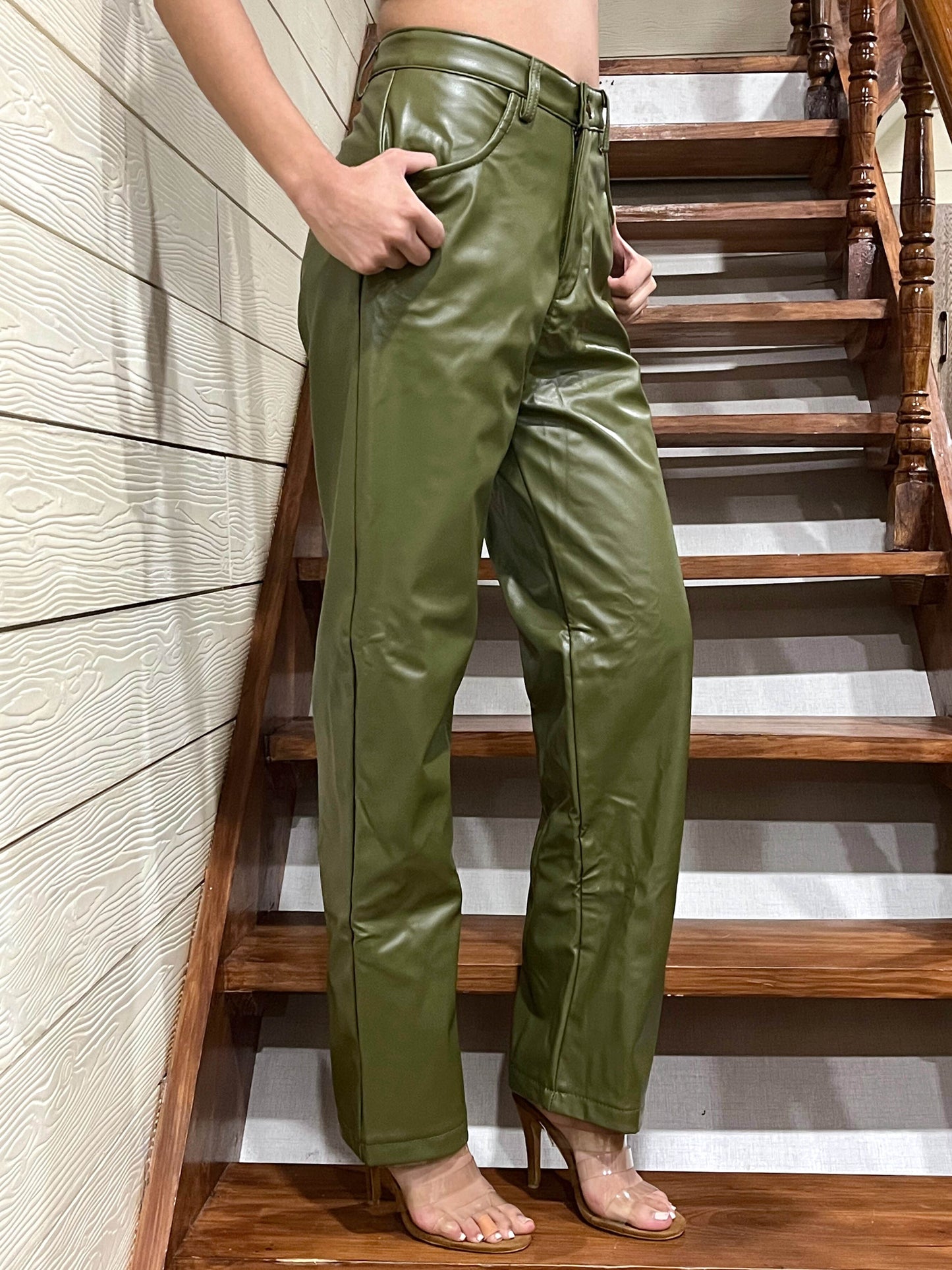 TANDUL Women Regular Fit Olive Green Leather Trousers