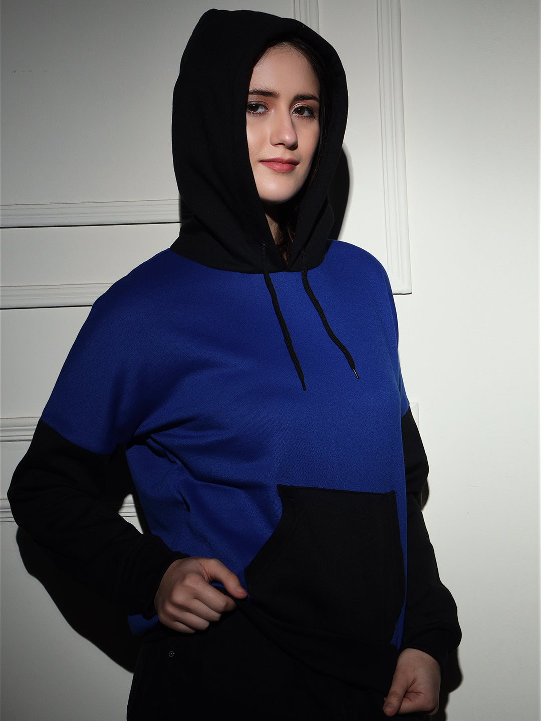 TANDUL Women Full Sleeve Solid Hooded Sweatshirt
