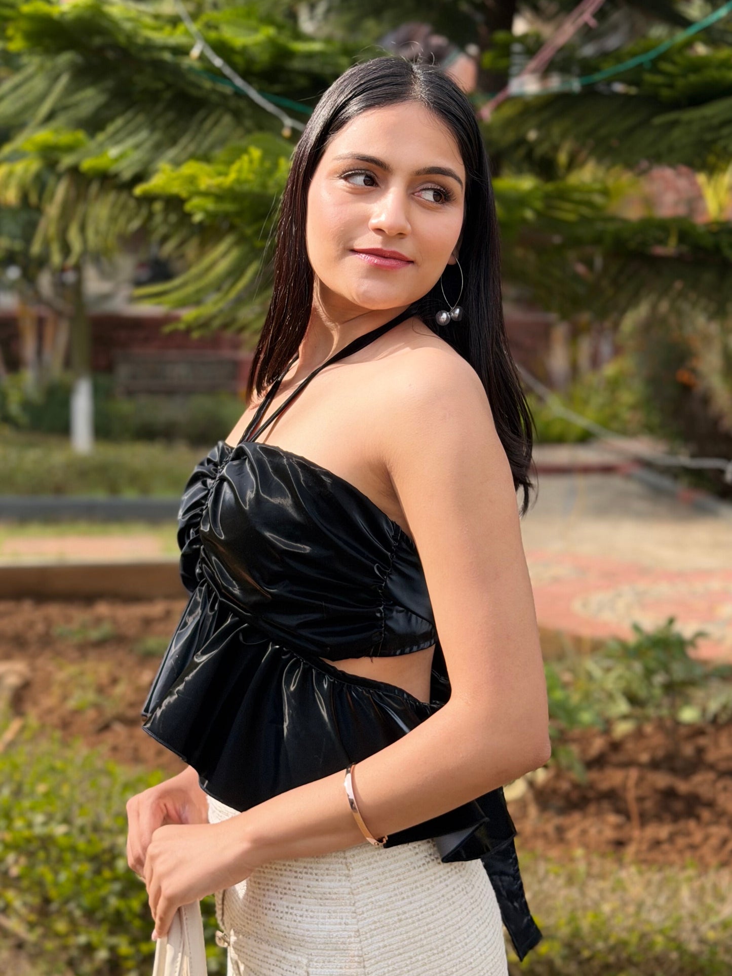 TANDUL Women Elegant Black Crop Top