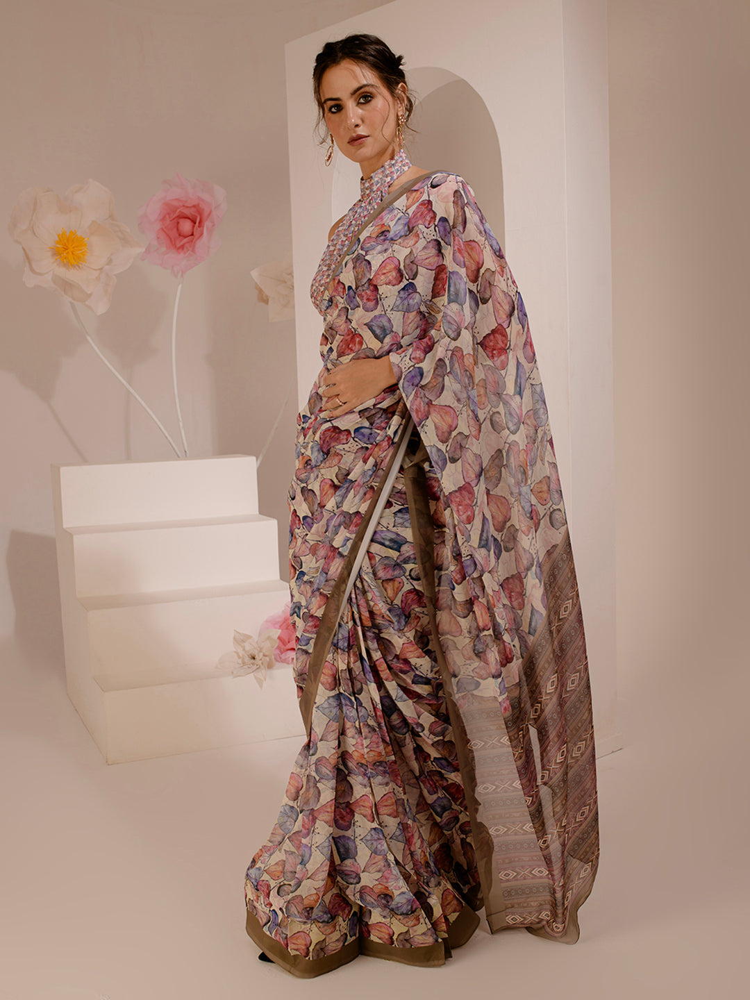 ELTIRE Exquisite Printed Bollywood Style Georgette Sari