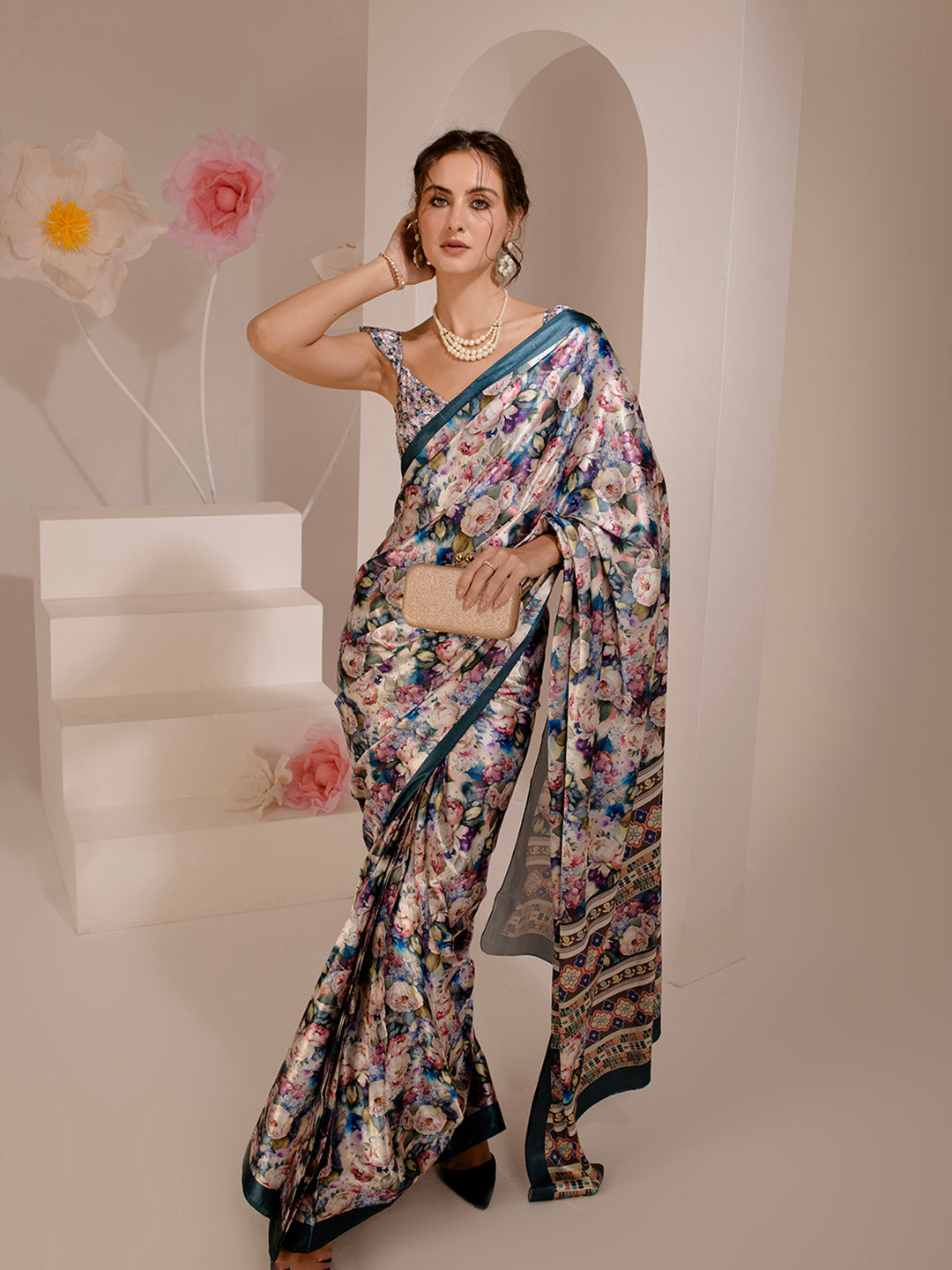 ELTIRE Exquisite Printed Bollywood Style Satin Saree