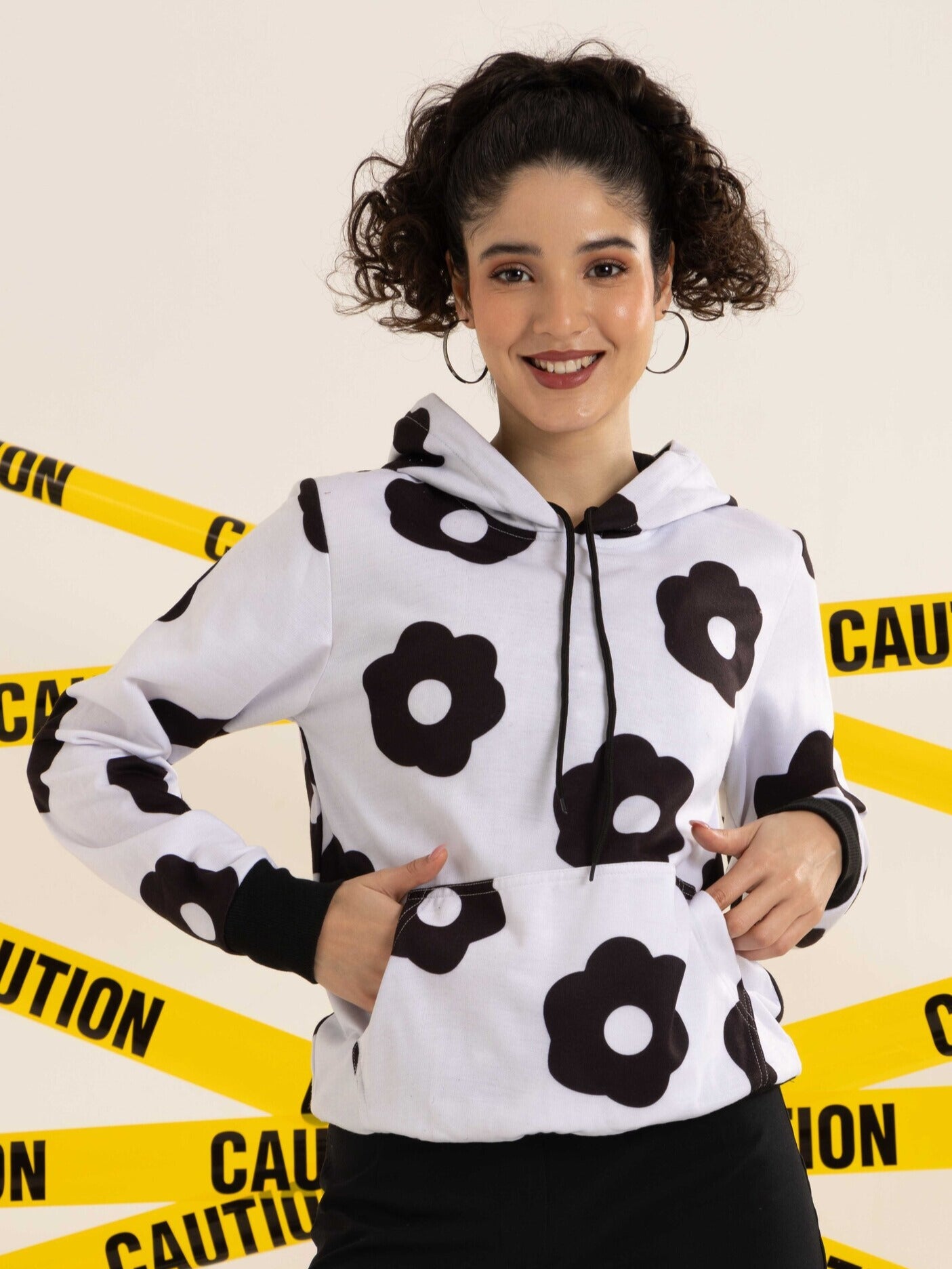 TANDUL Women Black and White Floral Hoodie