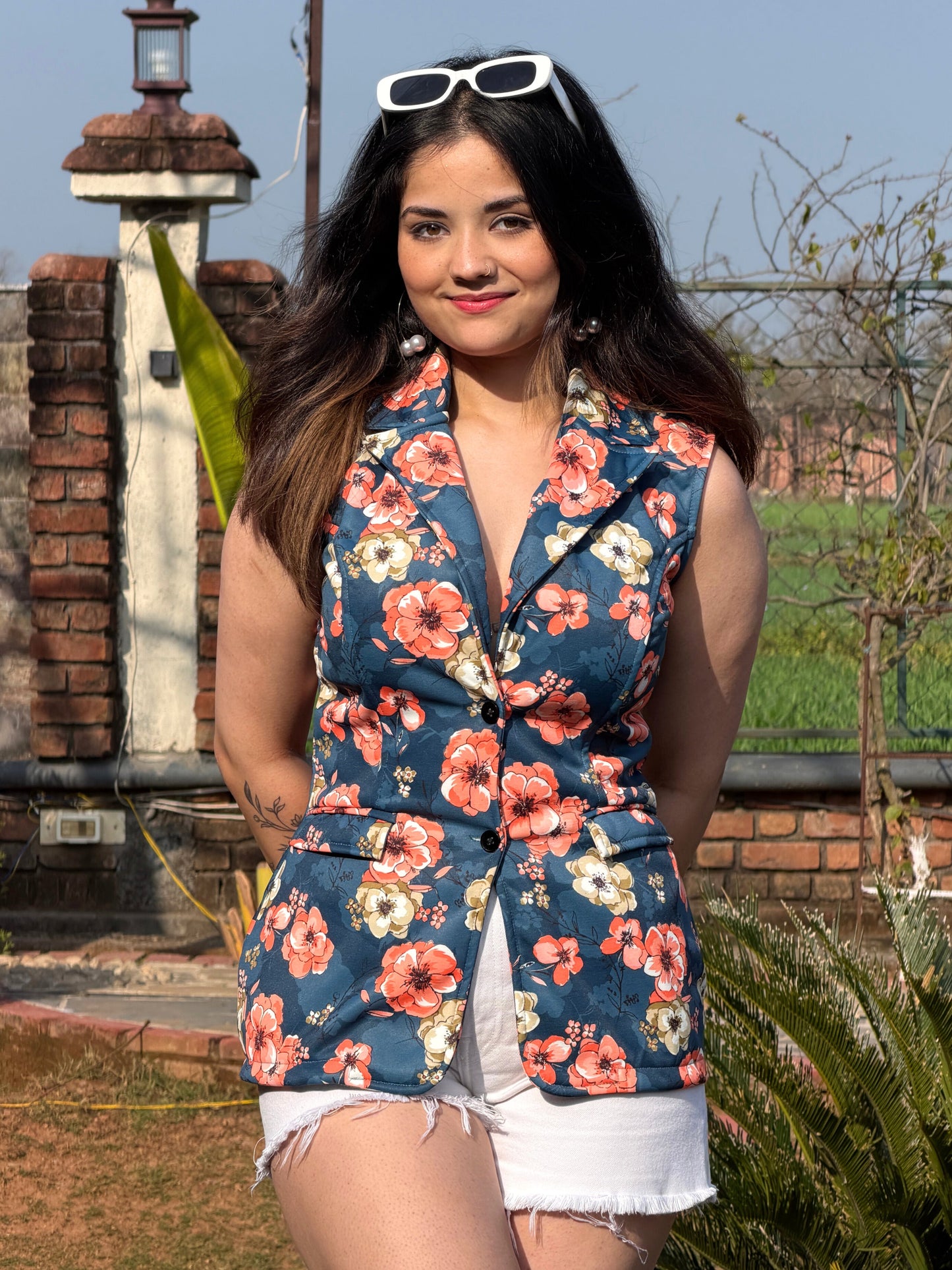 TANDUL Women Stunning Floral Printed Vest