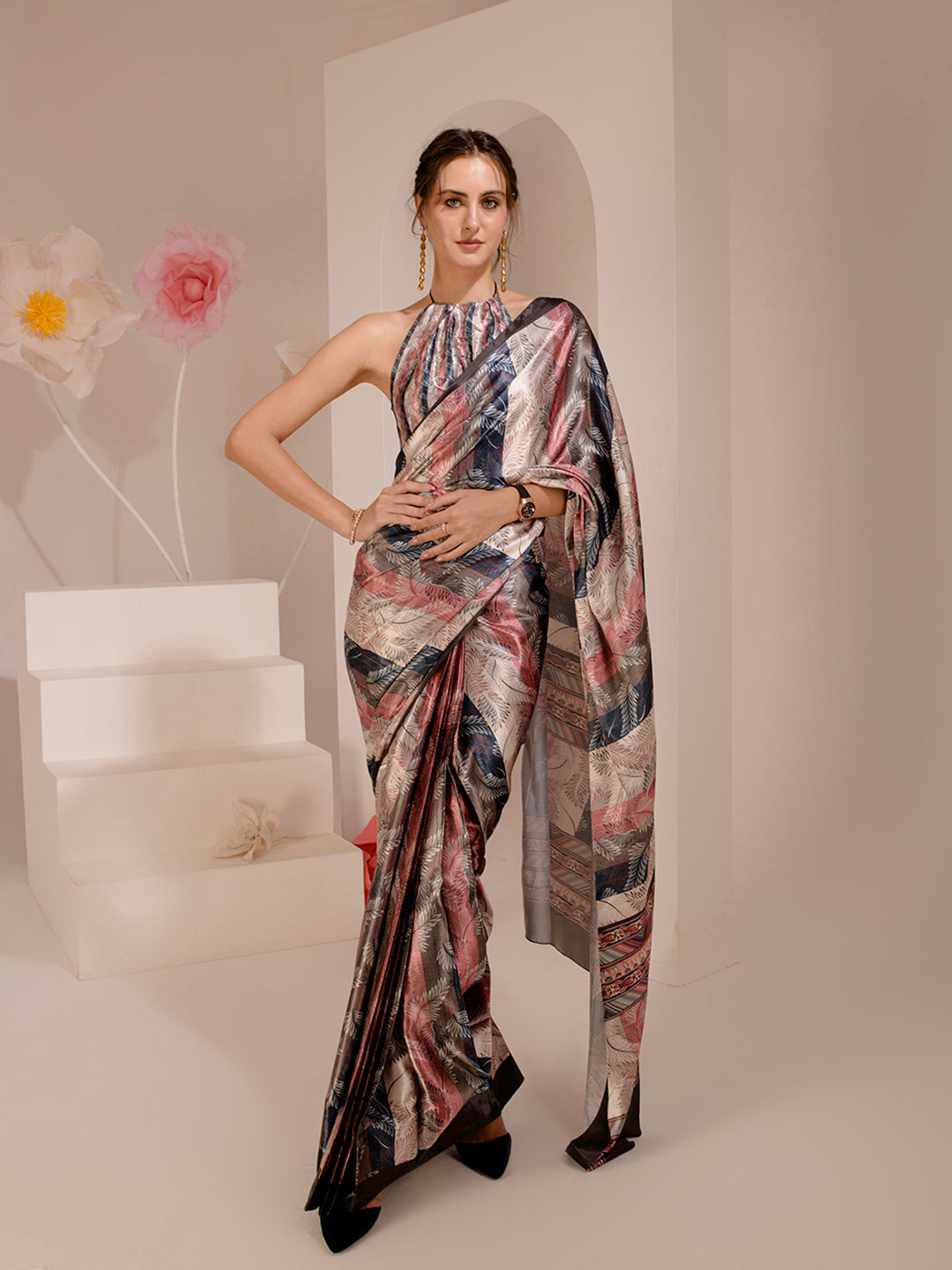 ELTIRE Exquisite Printed Bollywood Style Satin Saree