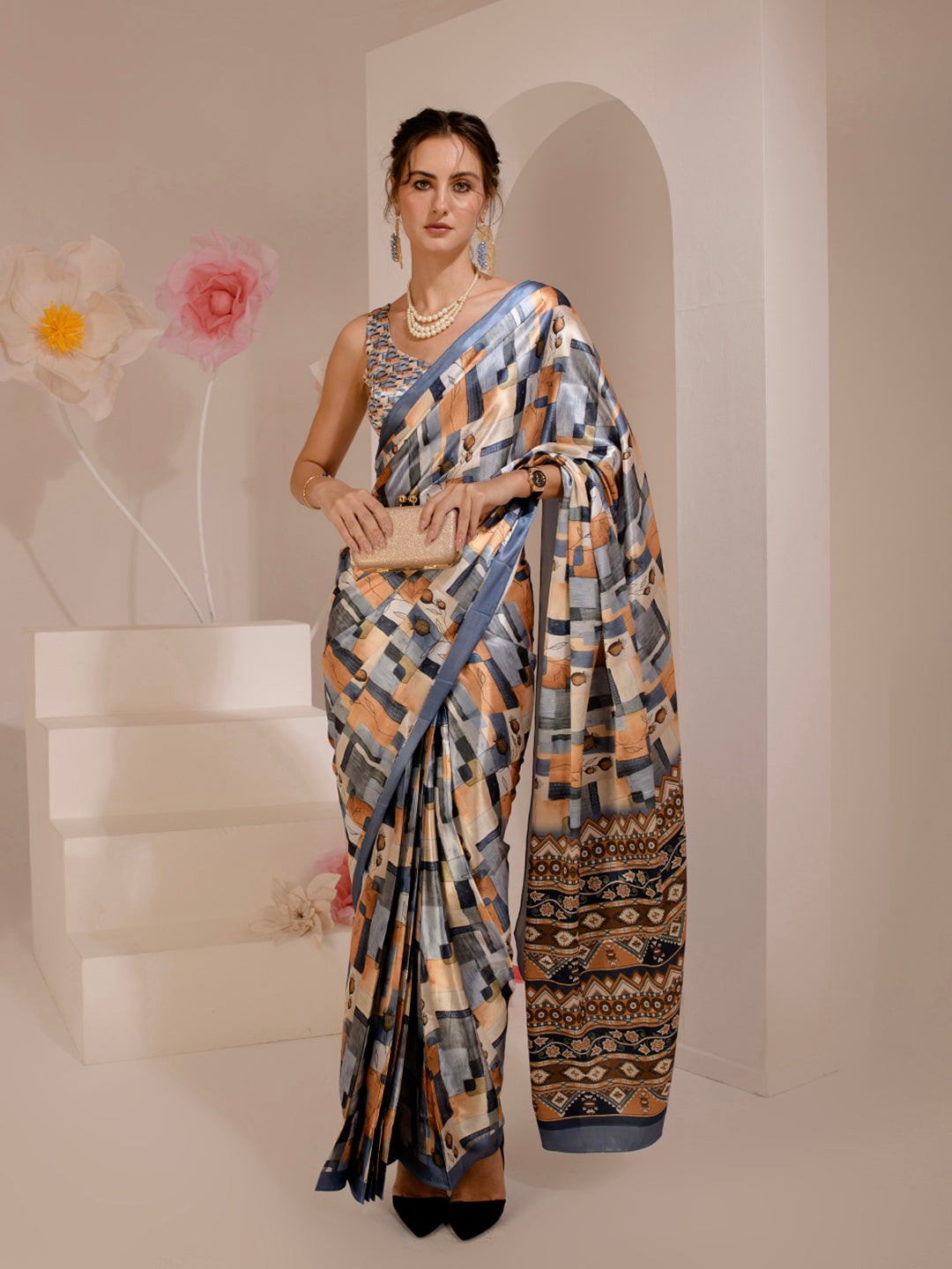 ELTIRE Exquisite Printed Bollywood Style Satin Saree