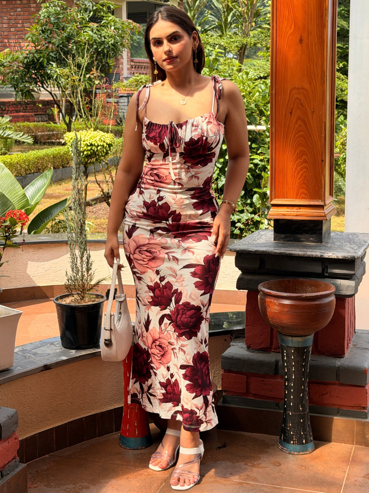 TANDUL Women Pretty Floral Bodycon Dress