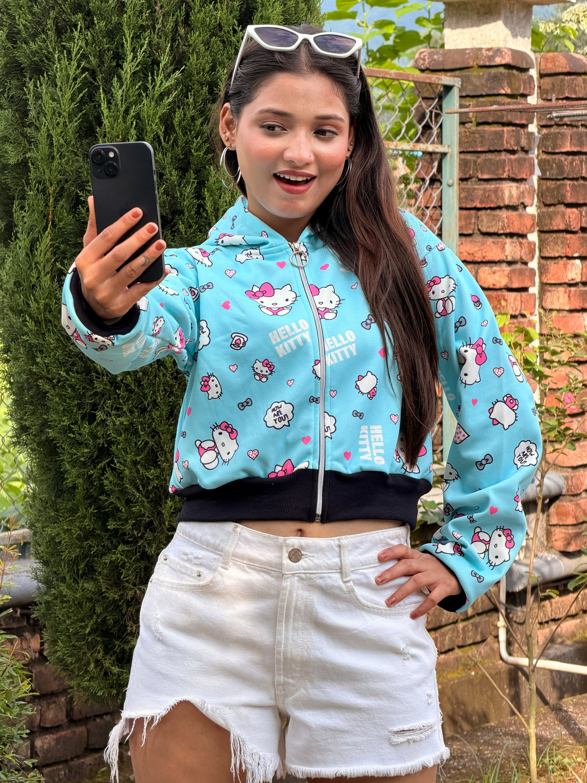 TANDUL Women Light Blue Cropped Hello Kitty Print Zip-Up Hoodie