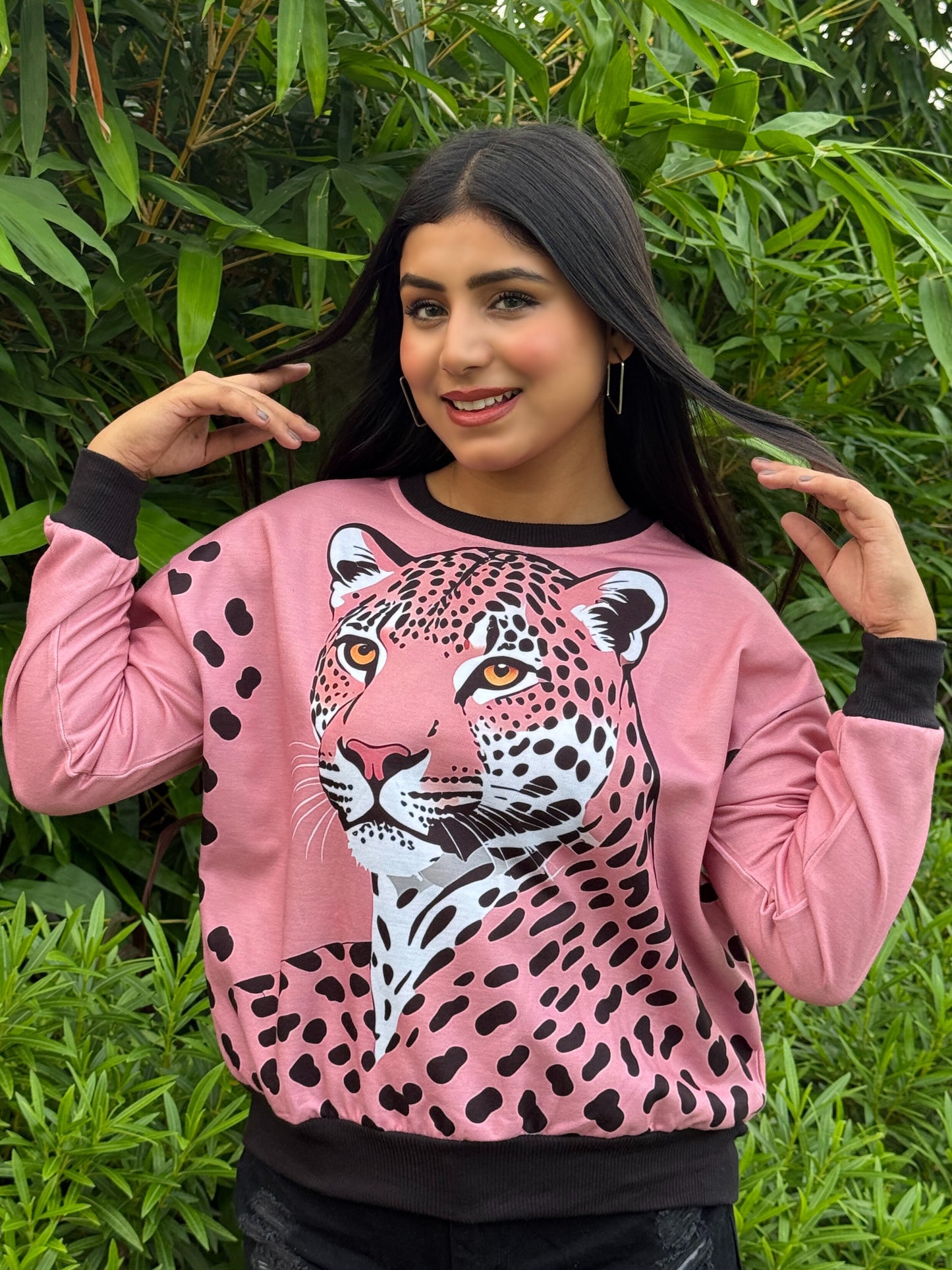 TANDUL Women Pink Bold Leopard Print Sweatshirt