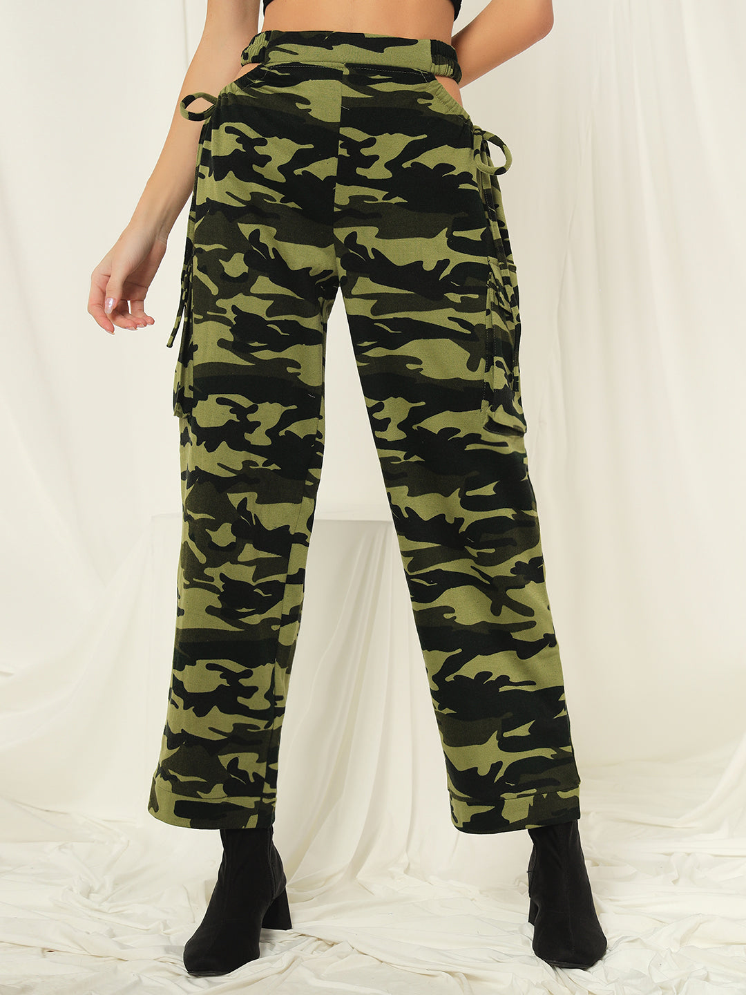 TANDUL  Women Regular Fit Green Lycra Blend Trousers
