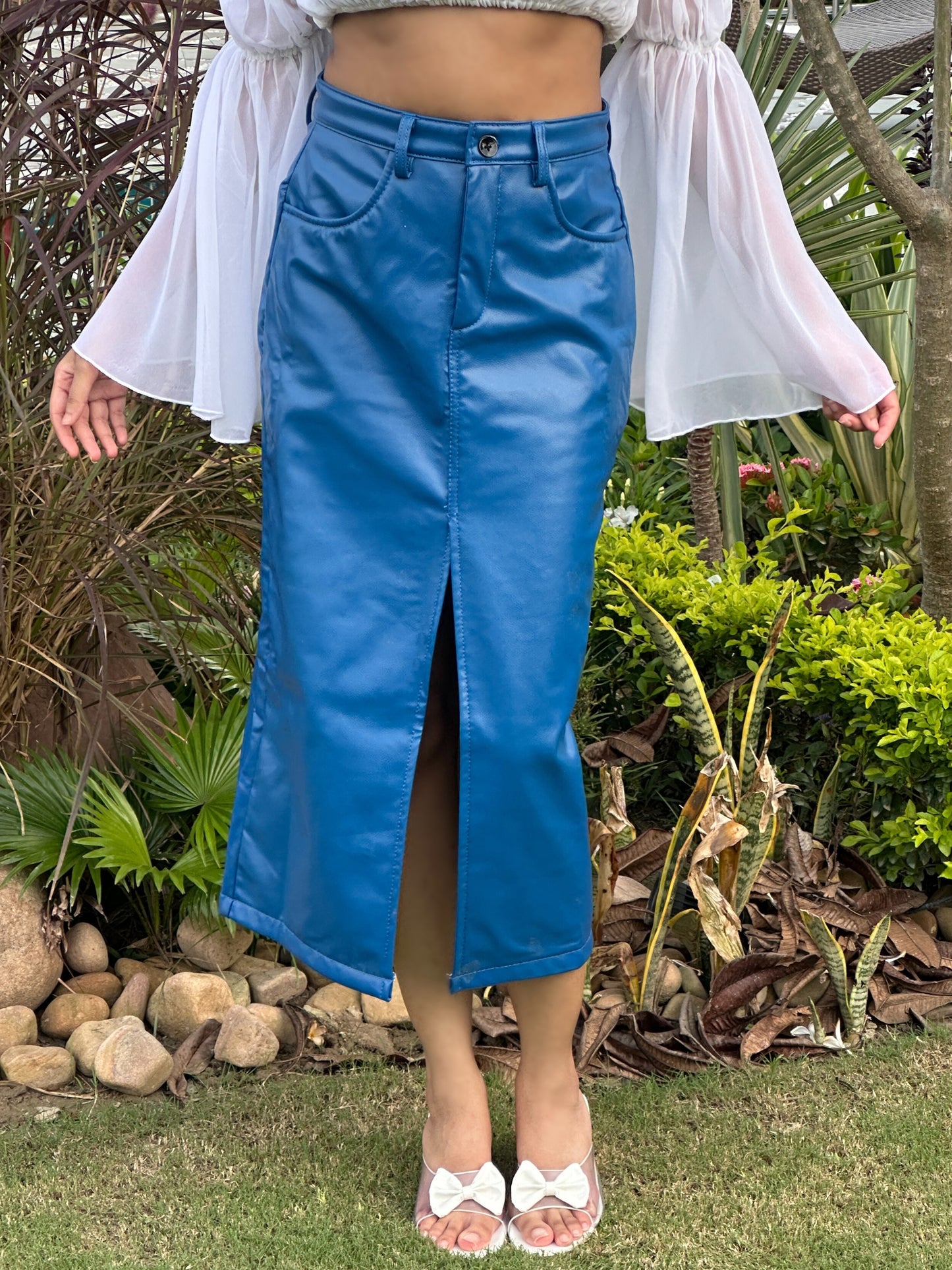 Tandul Elegant Blue Leather Skirt