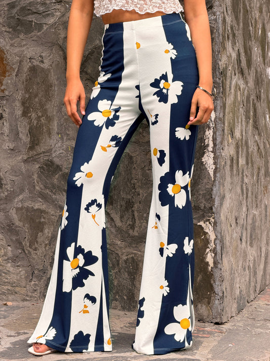 TANDUL Women Black and White Floral Trousers