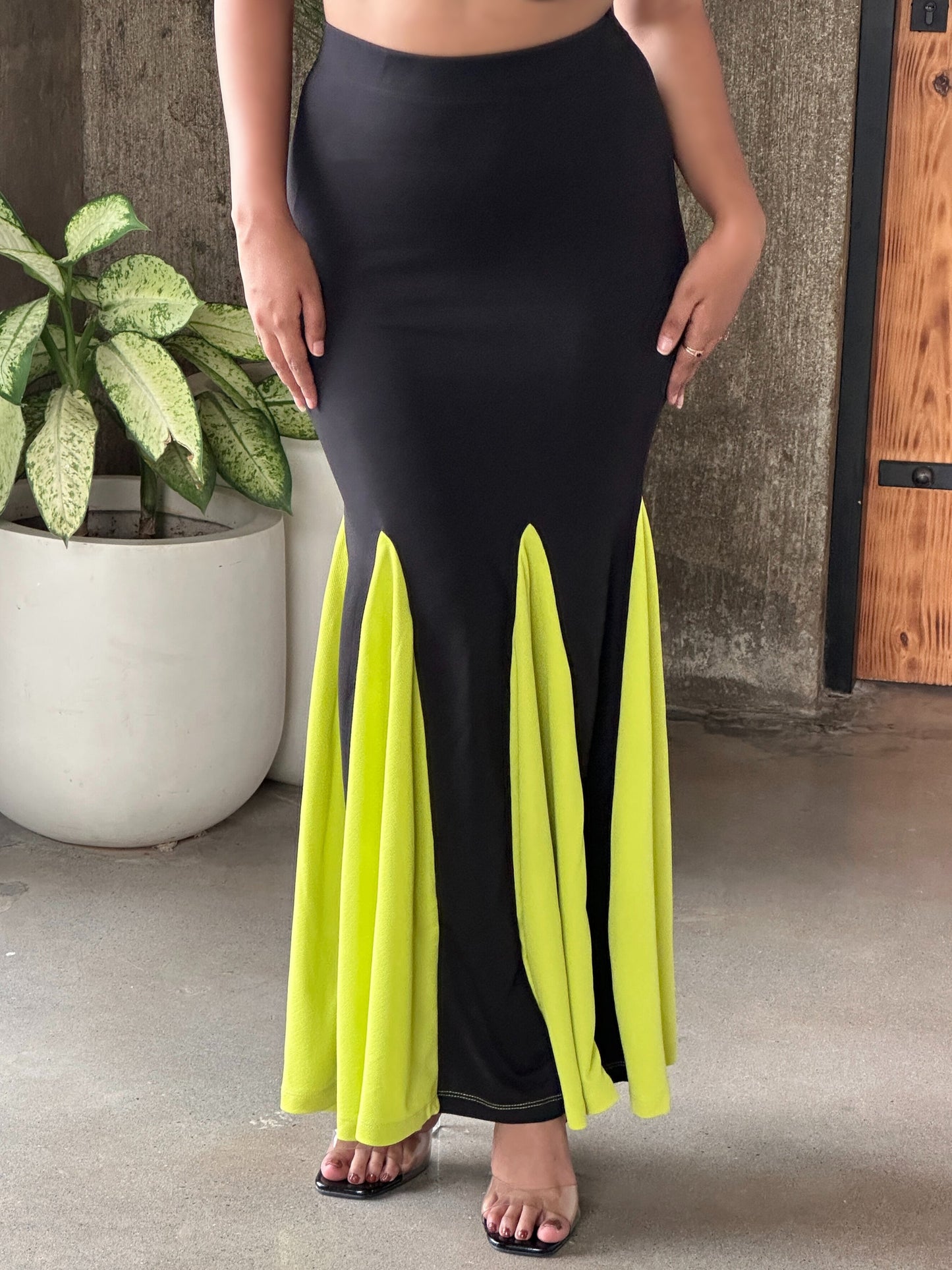 TANDUL Women Stunning Black and Neon Green Skirt