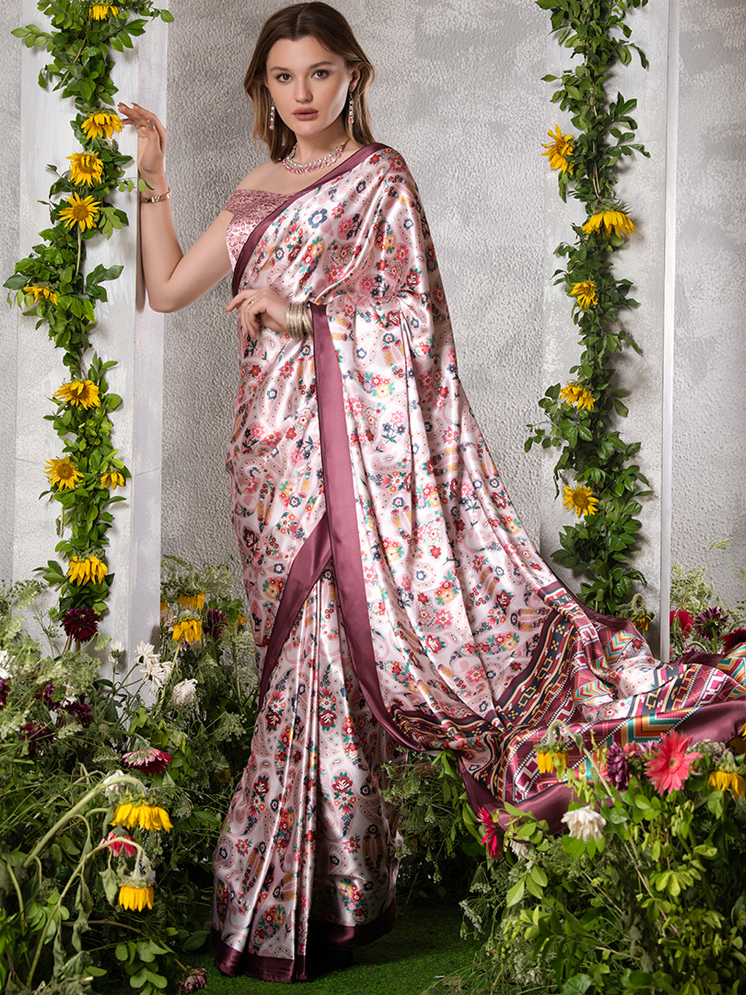 ELTIRE  Floral Print Bollywood Satin Saree  (Multicolor)