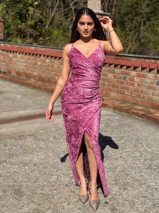 TANDUL Women Alluring Velvet Dress