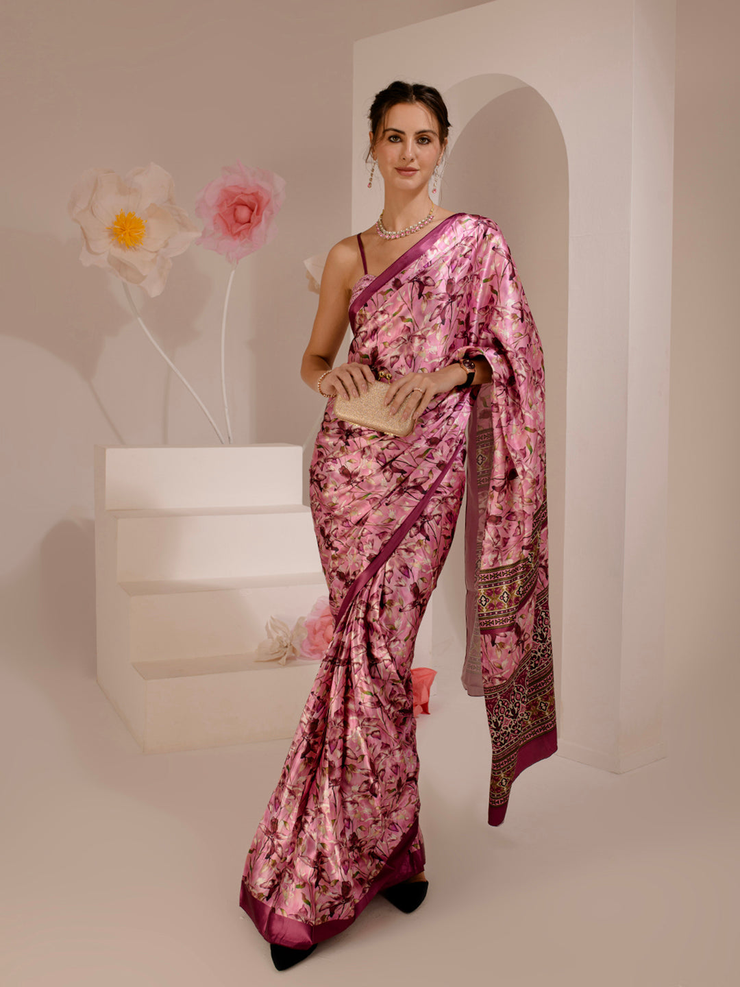 ELTIRE Exquisite Printed Bollywood Style Satin Saree