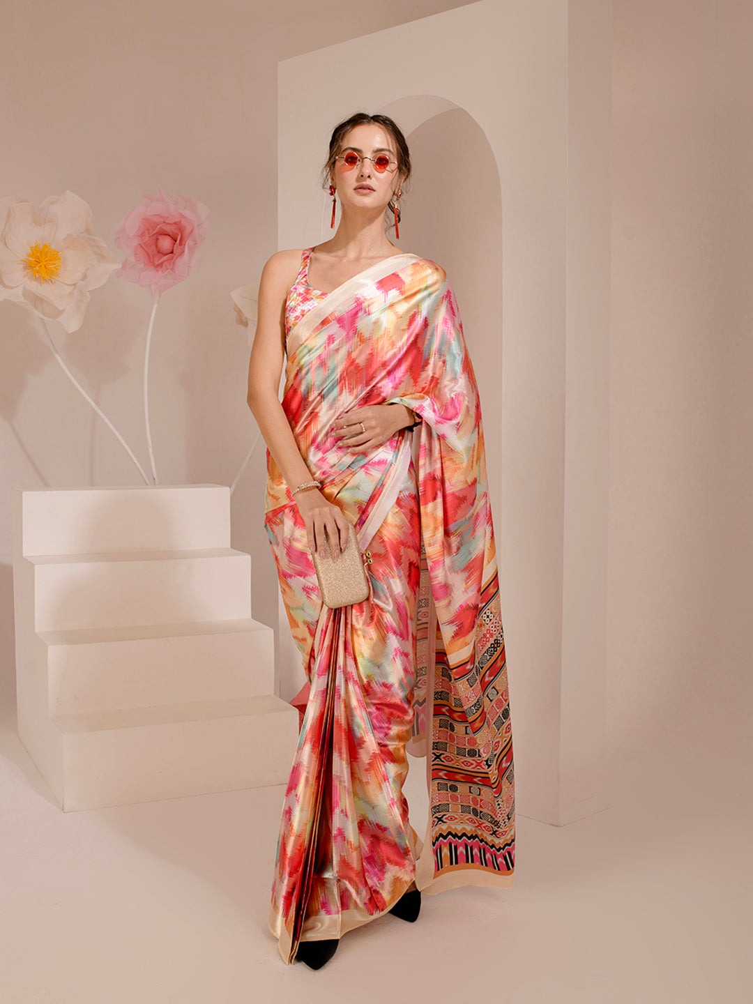 ELTIRE Exquisite Printed Bollywood Style Satin Saree