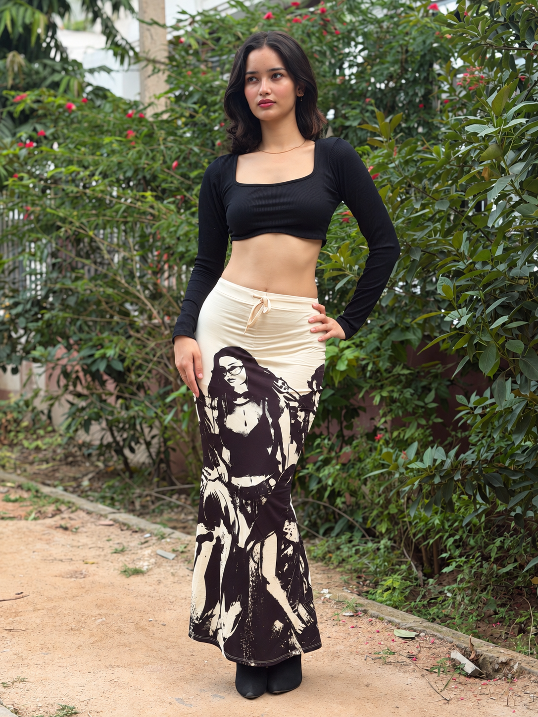 TANDUL Women Beige & Black Graphic Bodycon Maxi Skirt