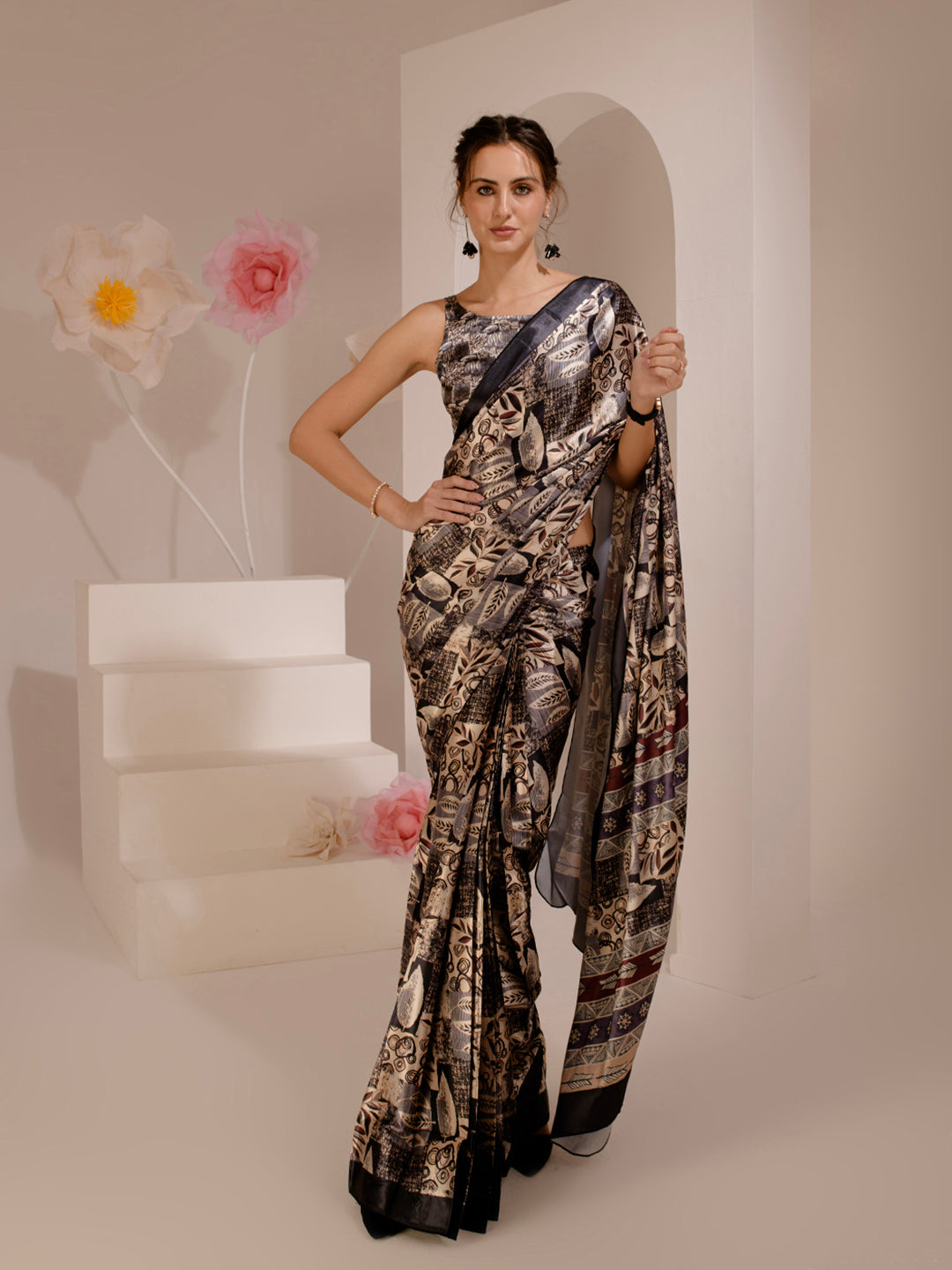 ELTIRE Exquisite Printed Bollywood Style Satin Saree