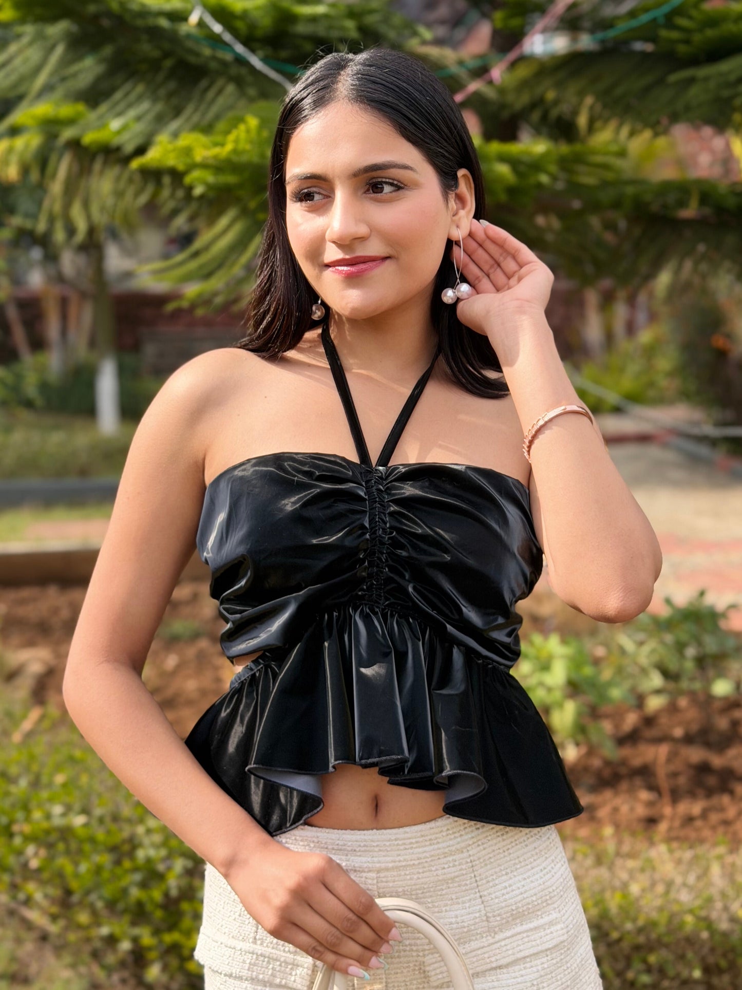 TANDUL Women Elegant Black Crop Top