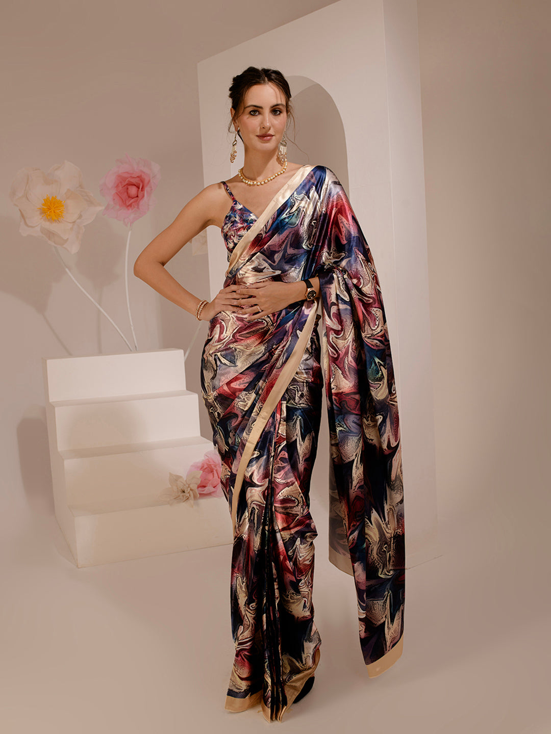 ELTIRE Exquisite Printed Bollywood Style Satin Saree
