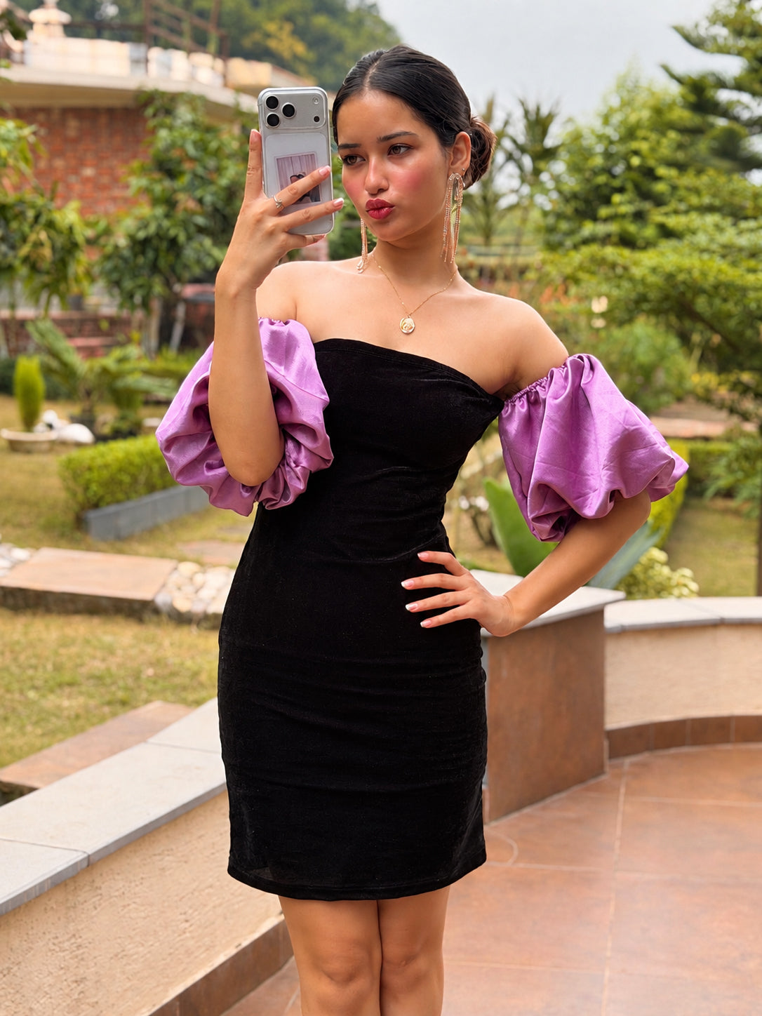 TANDUL Women Black Crushed Velvet Strapless Mini Dress