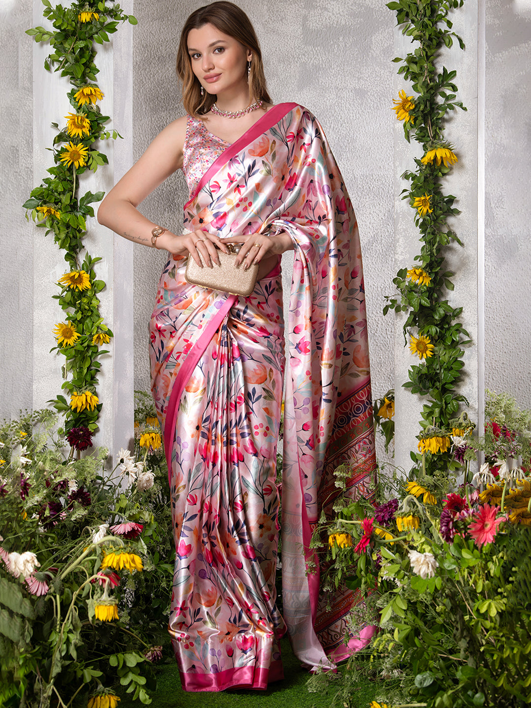 ELTIRE  Floral Print Bollywood Satin Saree  (Multicolor)