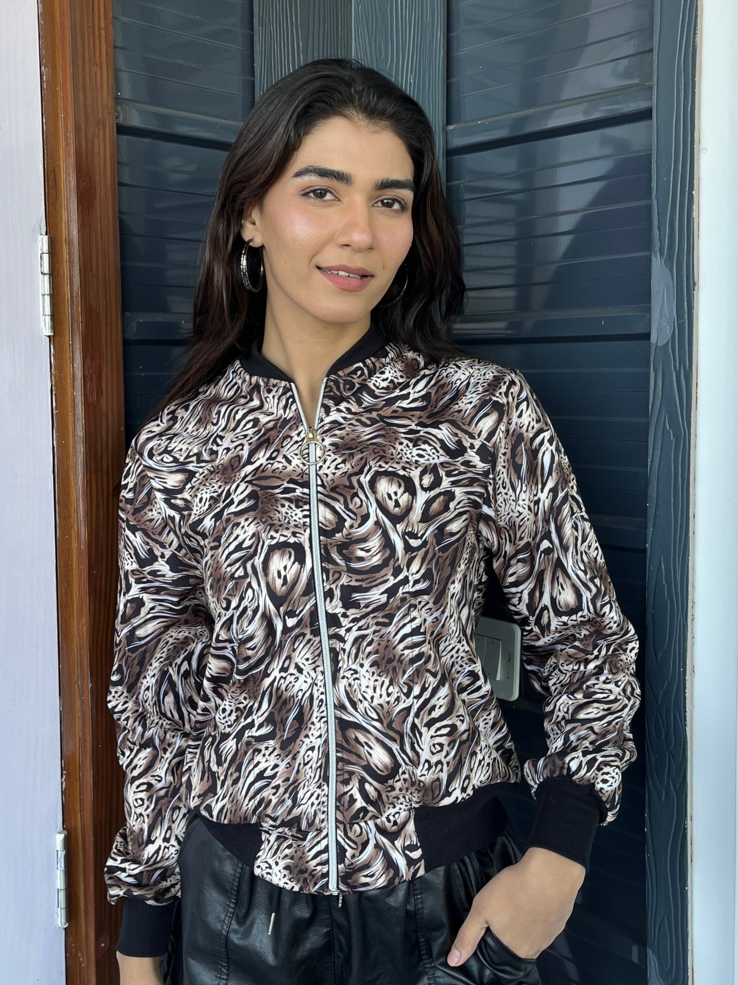 TANDUL Women Stylish Animal Patterned Jacket