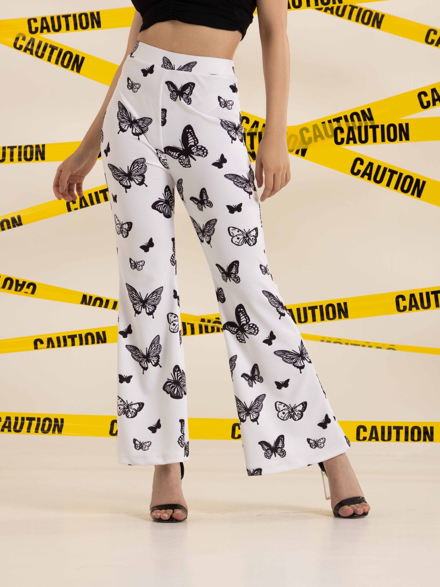 TANDUL Women White Butterfly Printed Trouser