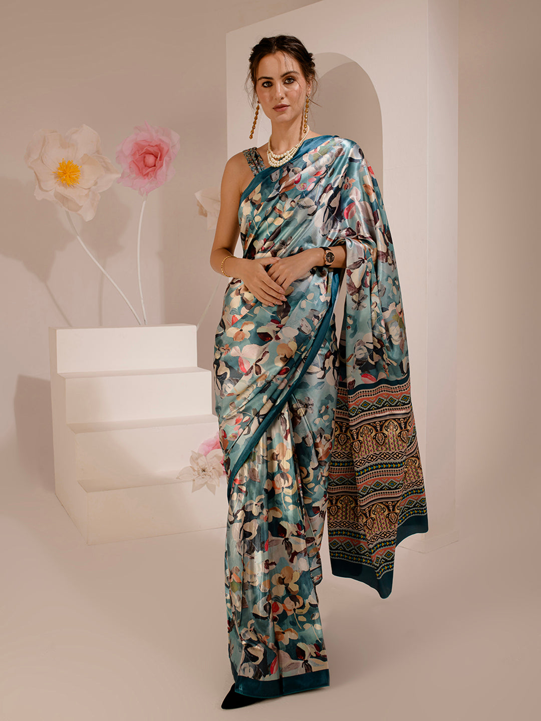 ELTIRE Exquisite Printed Bollywood Style Satin Saree