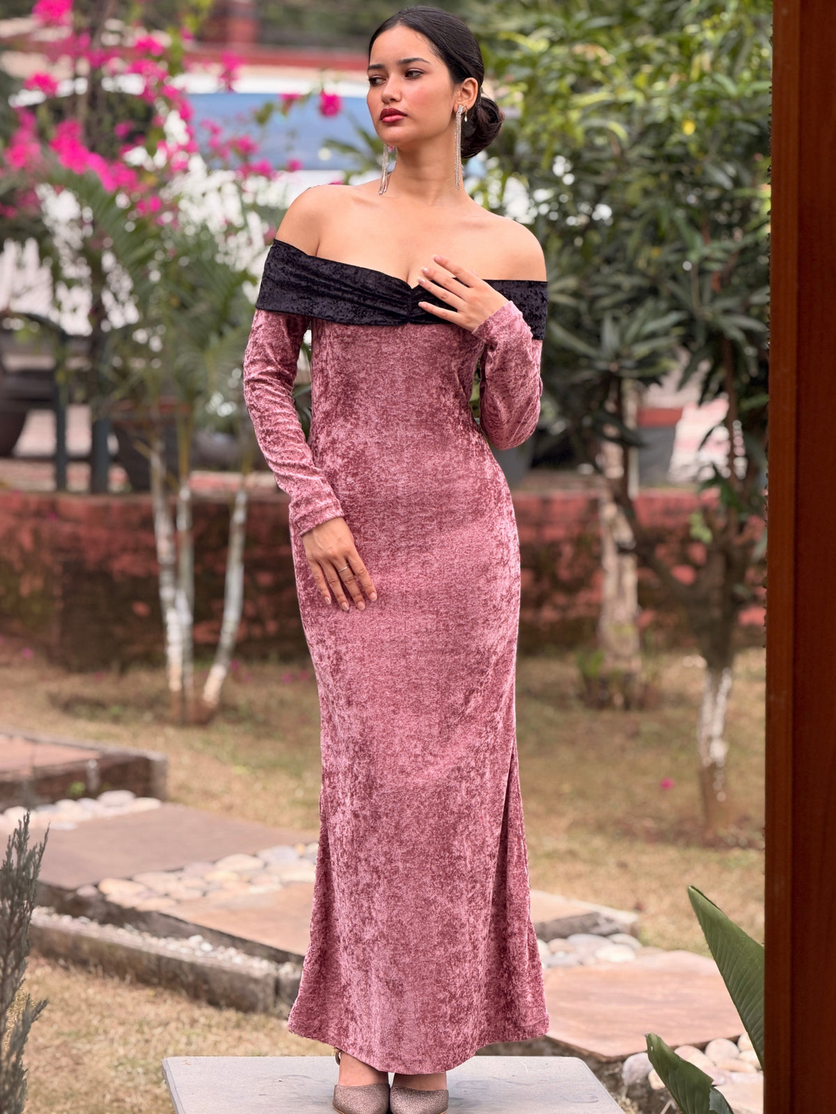 TANDUL Women Rose Gold Velvet Off-Shoulder Maxi Dress