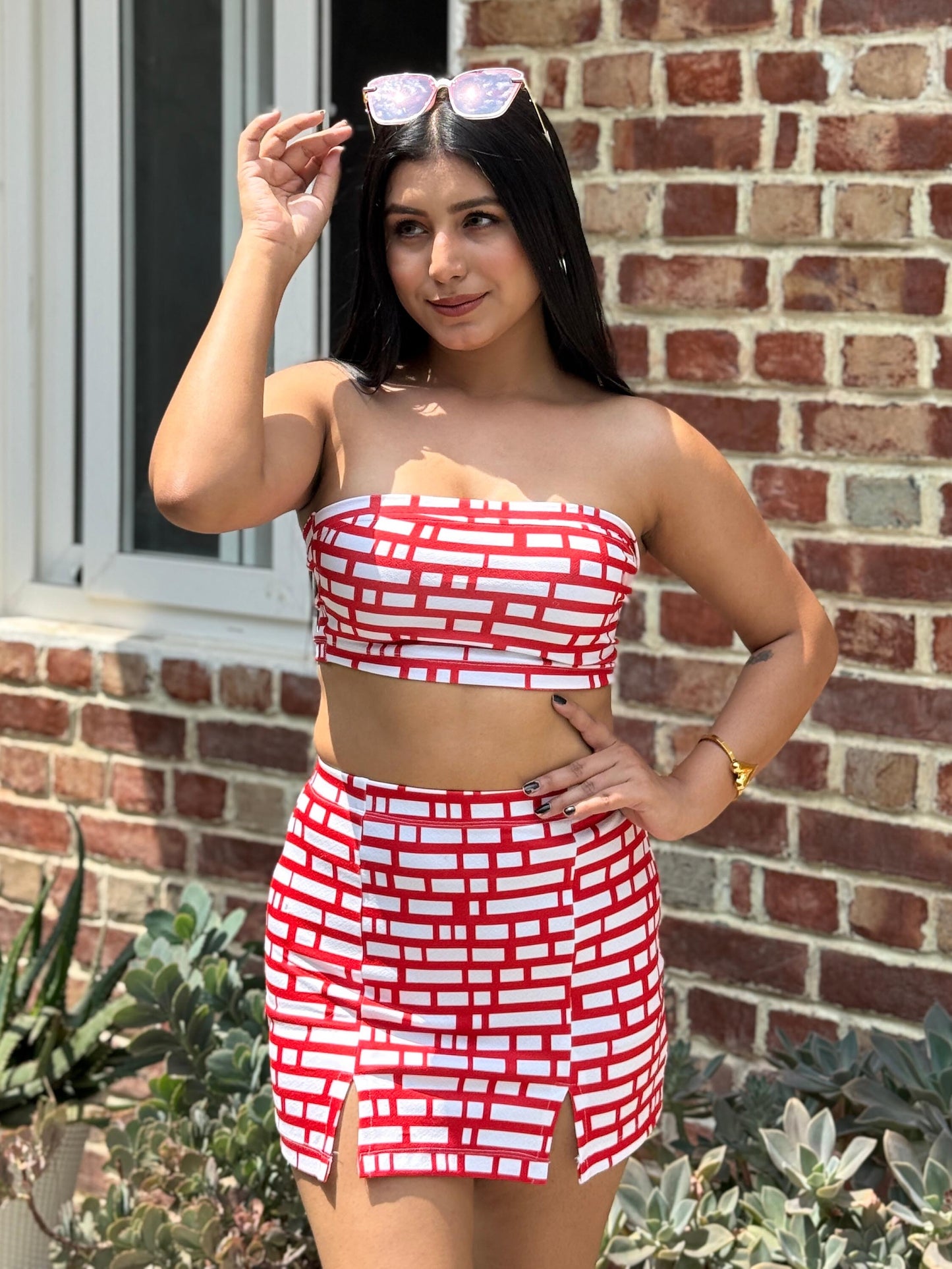 TANDUL Stunning Red and White Patterned Co-ord Set