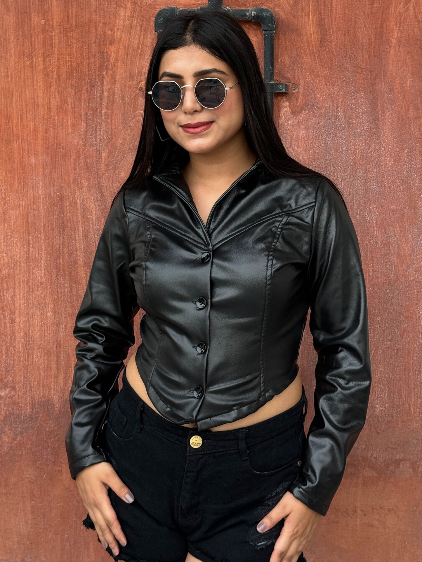 TANDUL Women Sleek Black Crop Leather Jacket