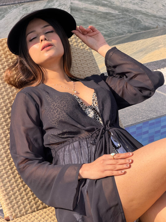 TANDUL Women Sleek Black Full Sleeve Shrug