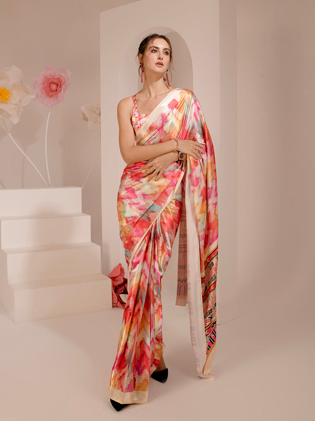 ELTIRE Exquisite Printed Bollywood Style Satin Saree