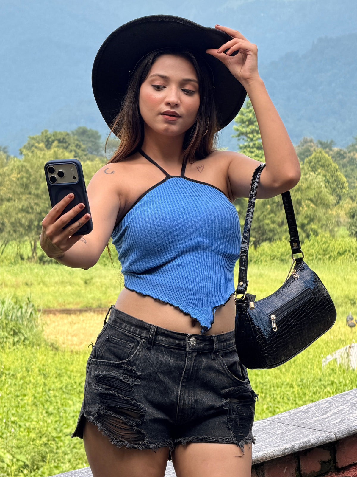 TANDUL Women Chic Backless Blue Knitted Top