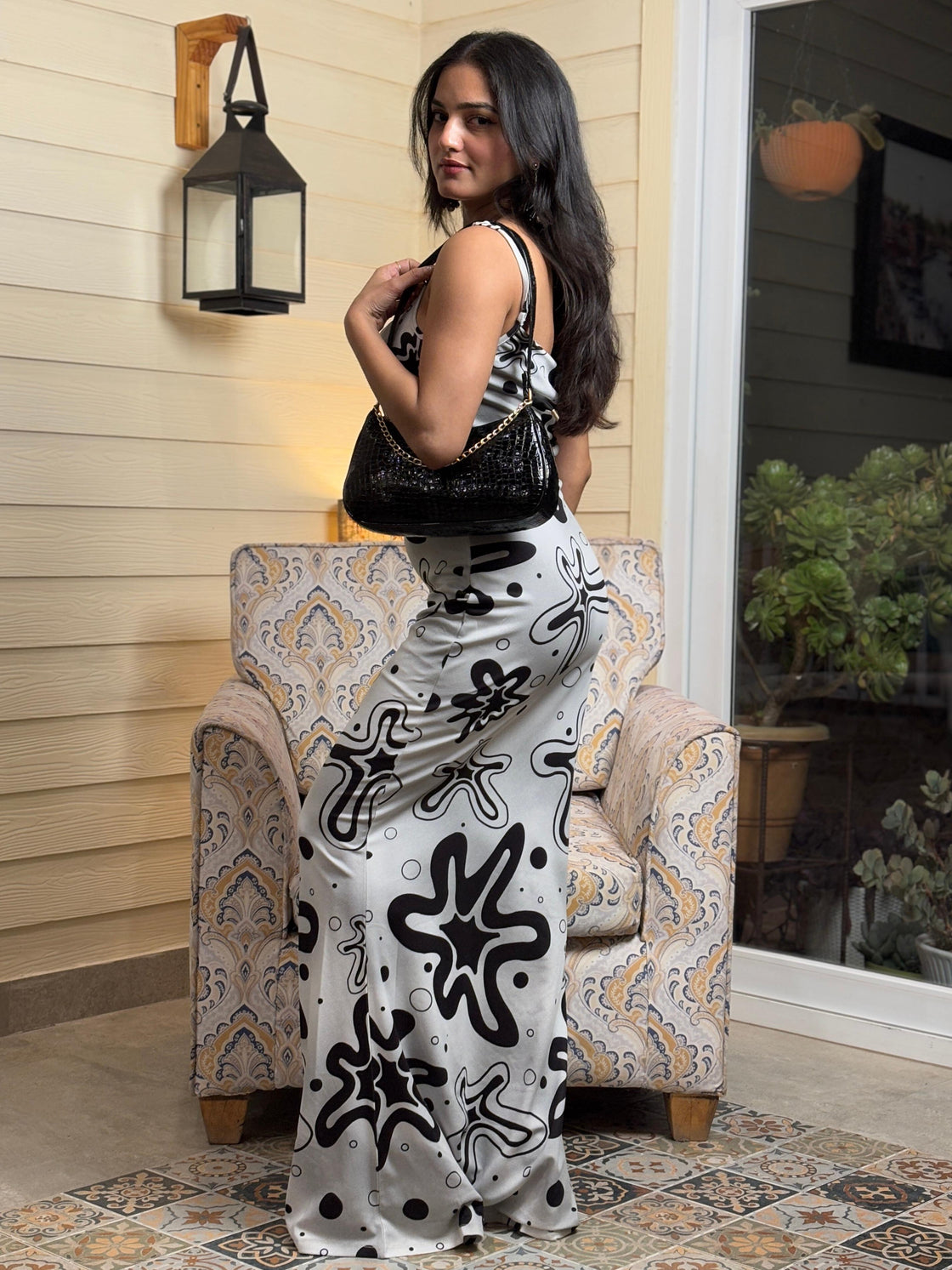 TANDUL Women Black Floral Printed Bodycon Dress