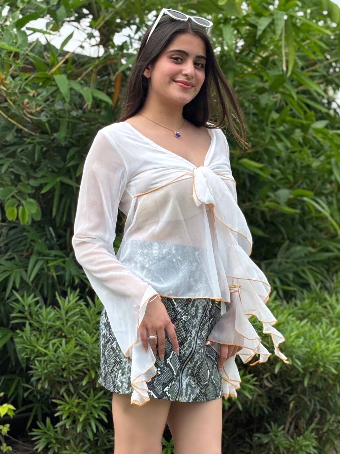 TANDUL Elegant White Frill Top