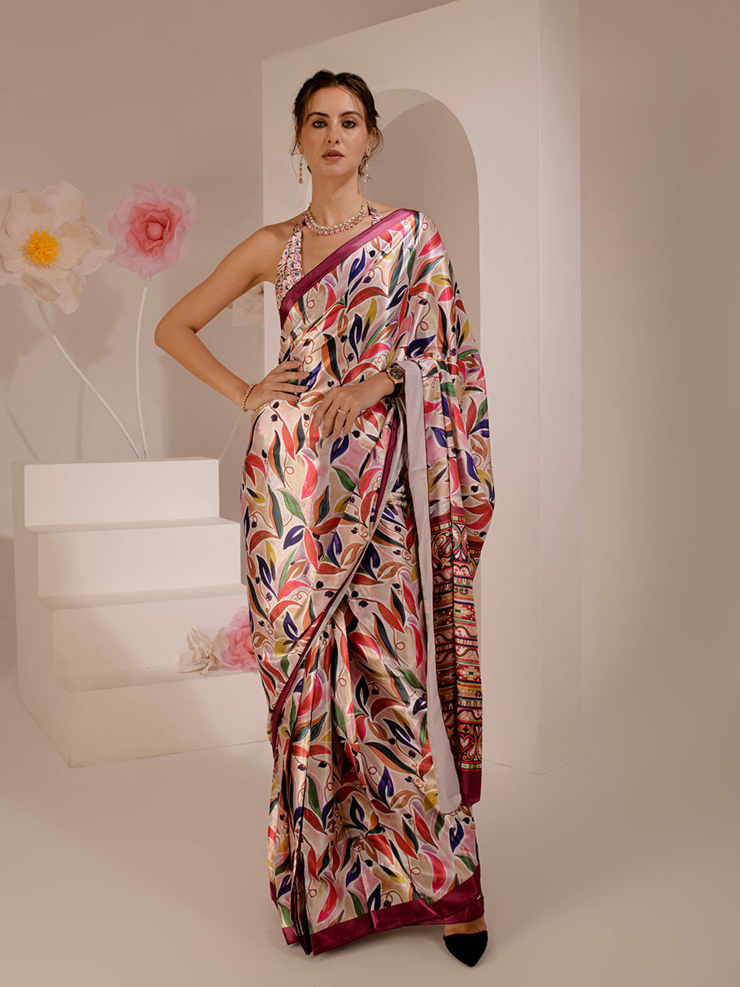 ELTIRE Exquisite Printed Bollywood Style Satin Saree