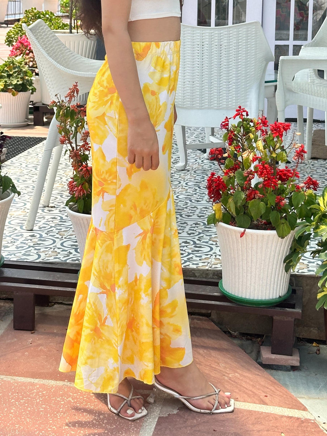 TANDUL Women Stunning Yellow and White Floral Skirt