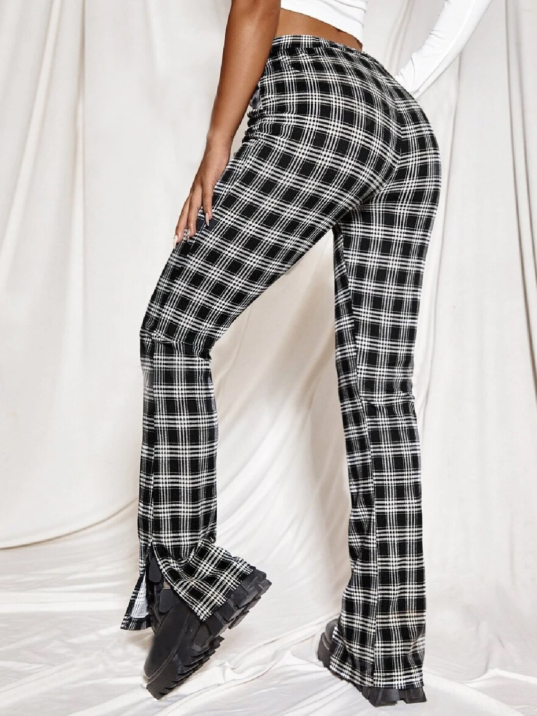 TANDUL  Women Regular Fit Black Lycra Blend Trousers