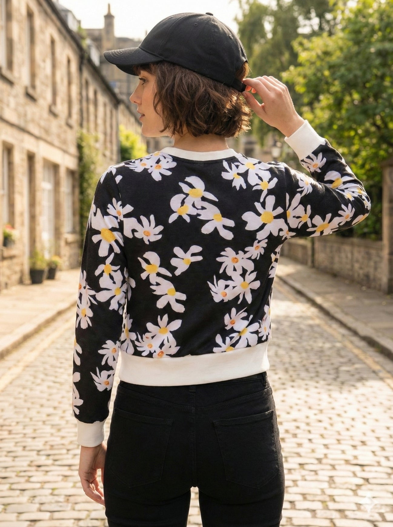 TANDUL Women Full Sleeve Printed Sweatshirt