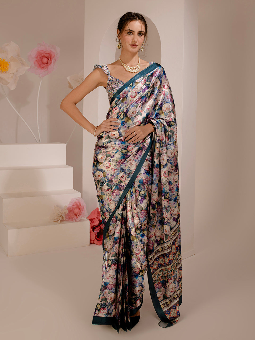 ELTIRE Exquisite Printed Bollywood Style Satin Saree