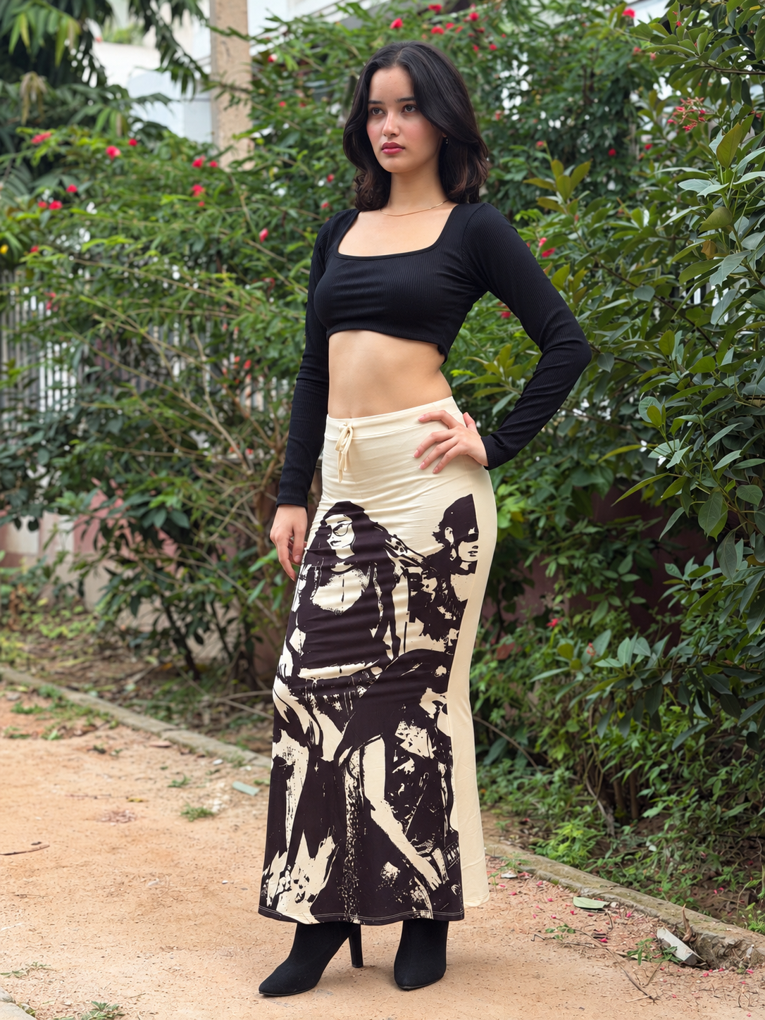 TANDUL Women Beige & Black Graphic Bodycon Maxi Skirt