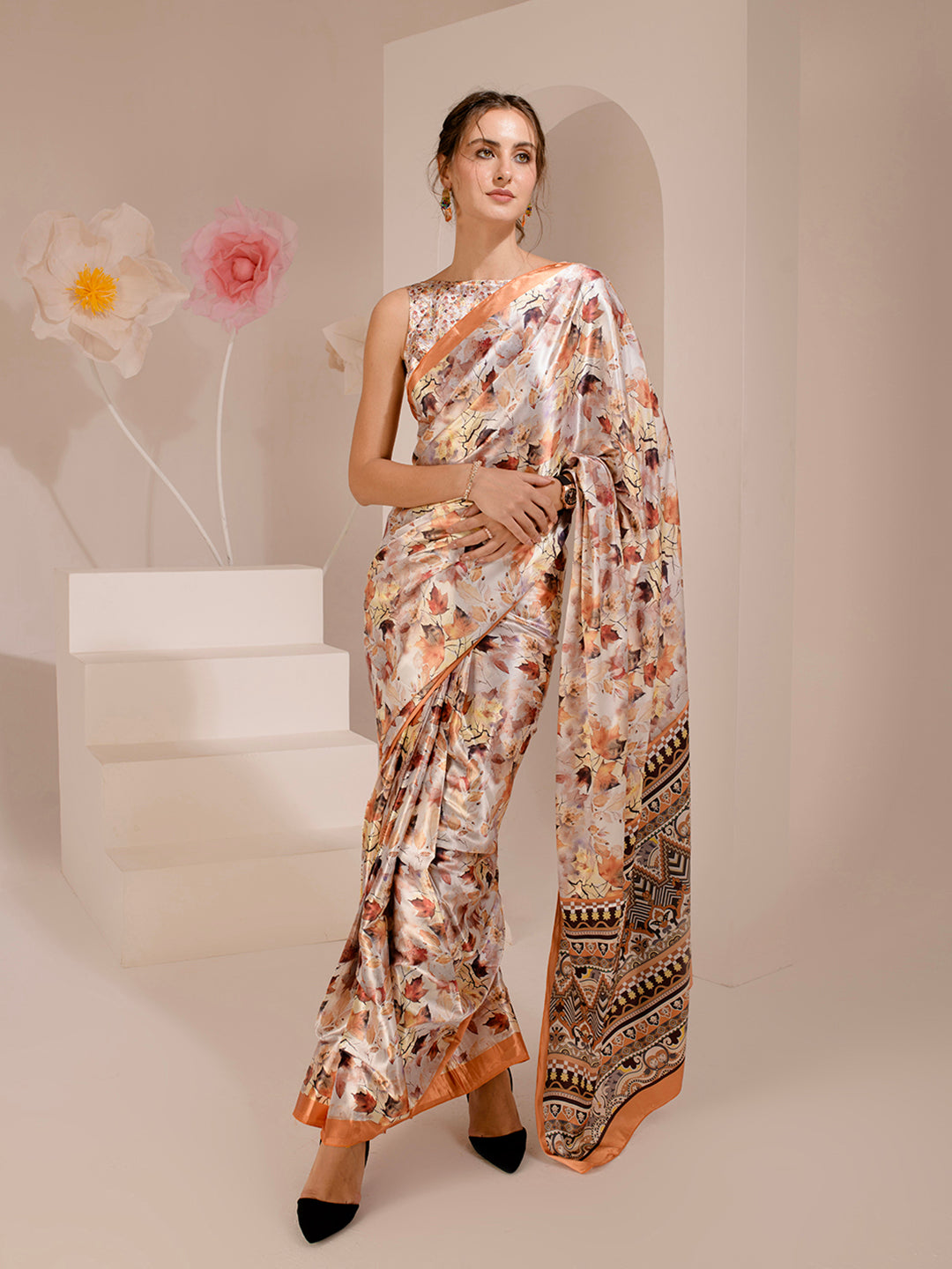 ELTIRE Exquisite Printed Bollywood Style Satin Saree